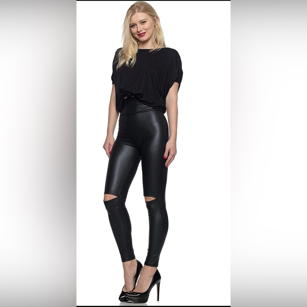 NWT Ladies Faux Leather Legging